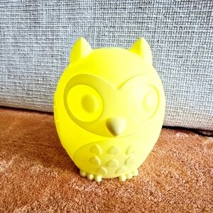 Target Dream Owl Night Light Two Mode Auto-On Yellow
